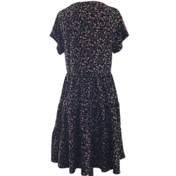 Urban Outfitters Black Ditzy Floral Short Sleeve Jersey V Neck Mini Dress NWOT M - Picture 5 of 9